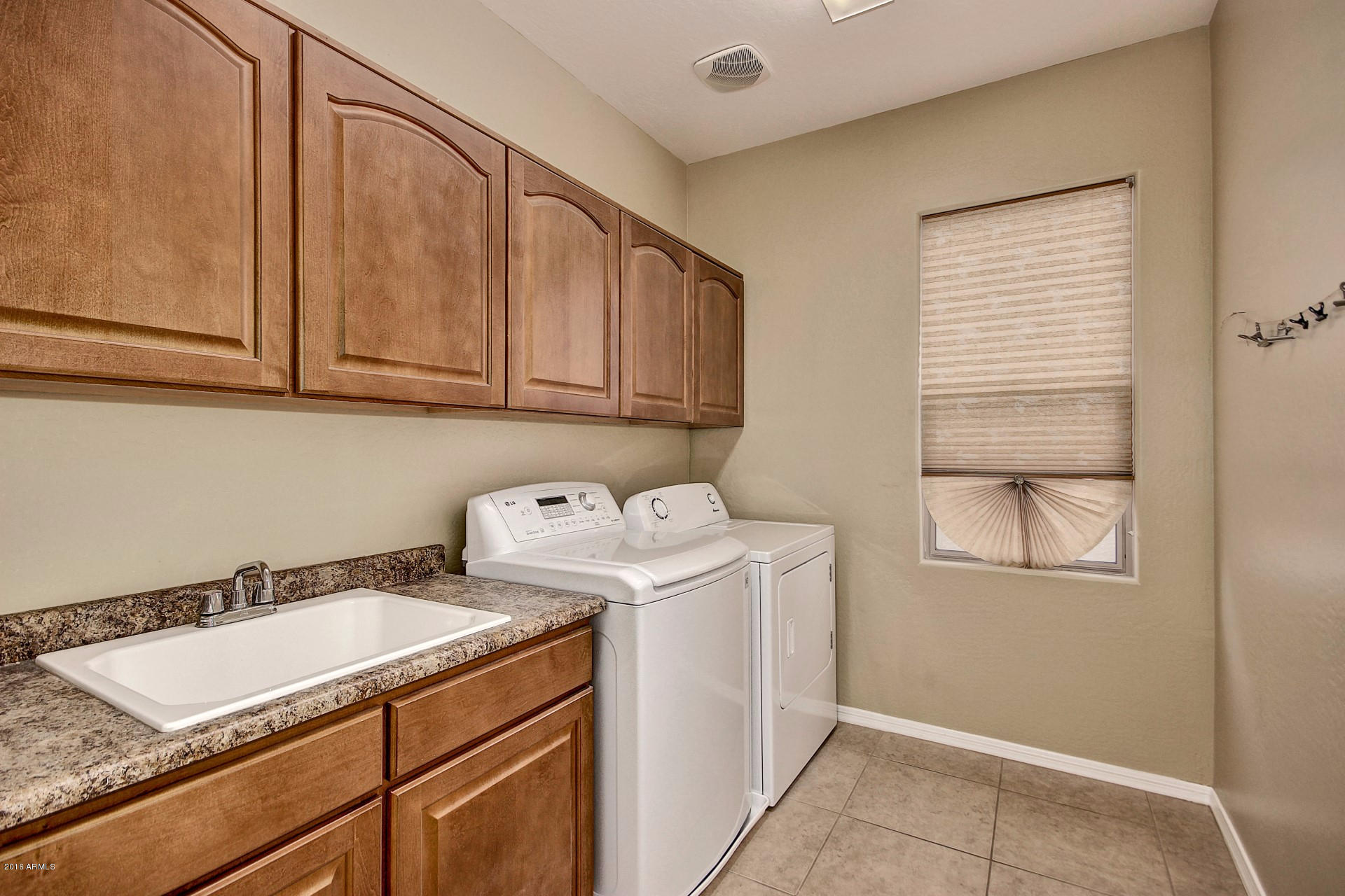 1284 East Bautista Road Gilbert, AZ 85297 - Photo 50 of 61 laundry room