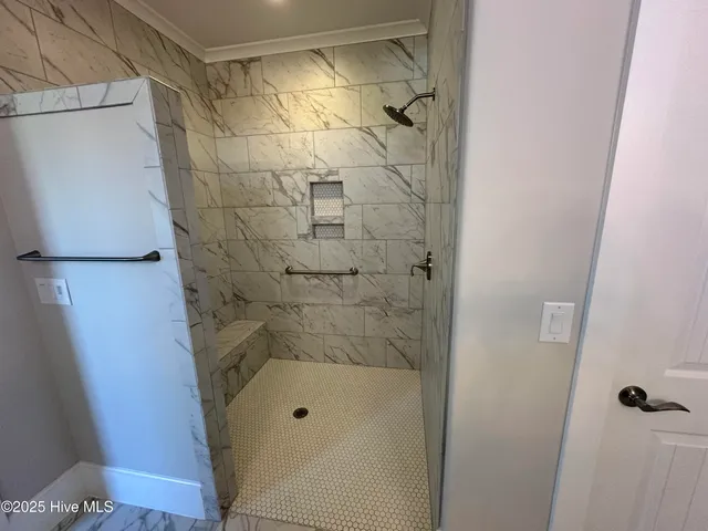 $990,900 | 1227 Bella Vista Lane Northeast, Leland, NC 28451