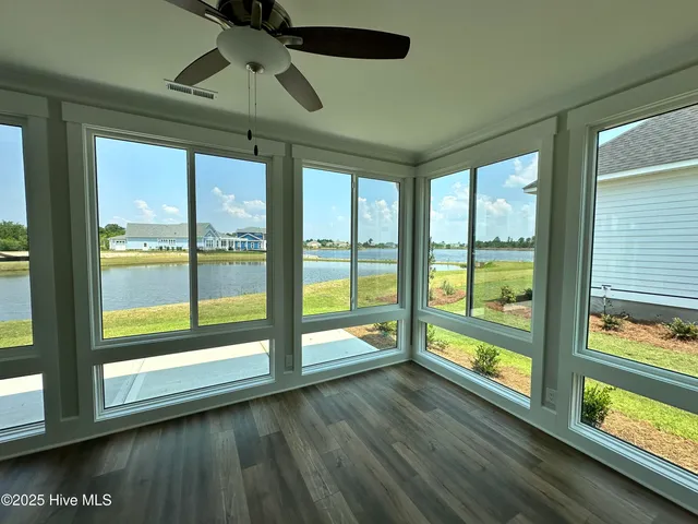 $990,900 | 1227 Bella Vista Lane Northeast, Leland, NC 28451