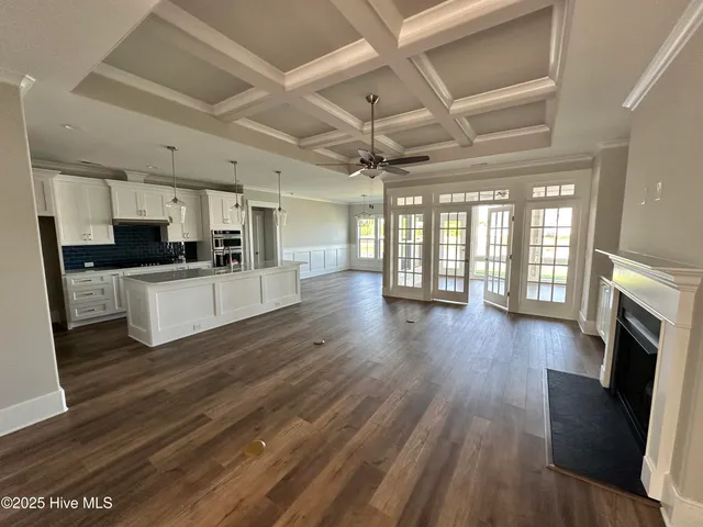 $990,900 | 1227 Bella Vista Lane Northeast, Leland, NC 28451