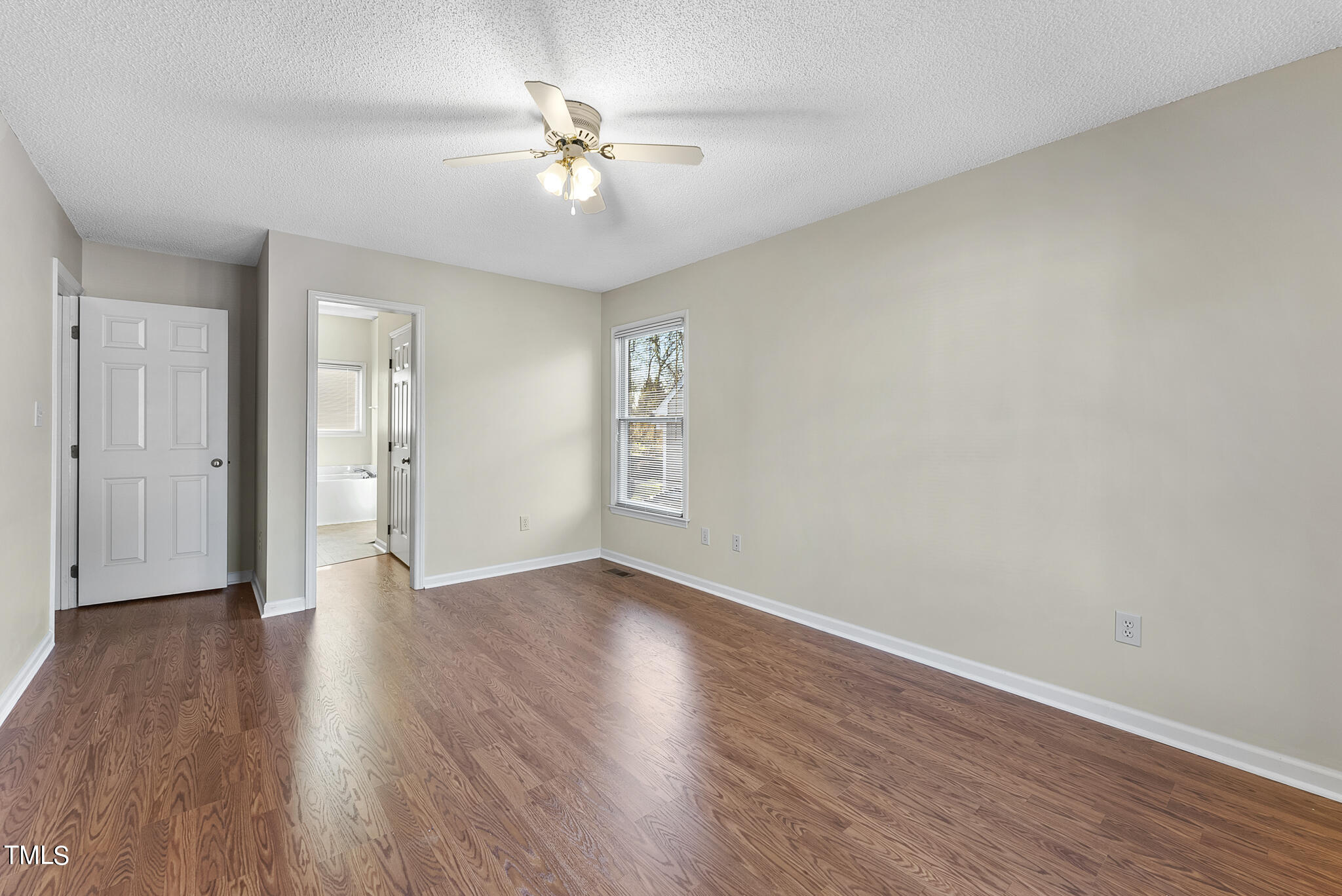 2912 Bannf Court Raleigh, NC 27604 - Photo 13 of 30 Owner Suite