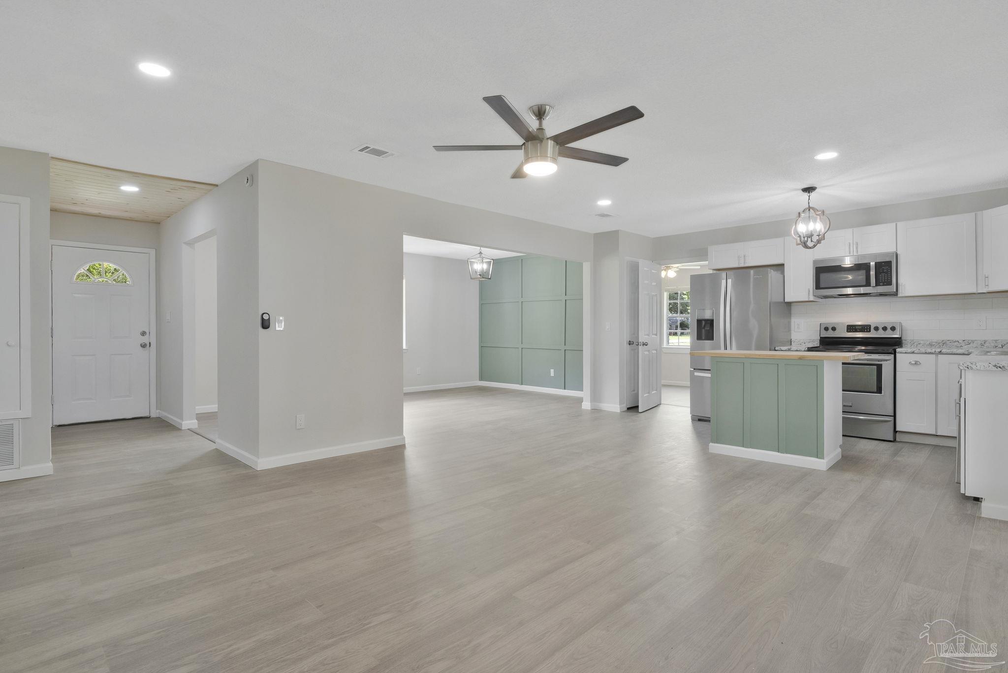 5417 Chipper Lane Pace, FL 32571 - Photo 5 of 25