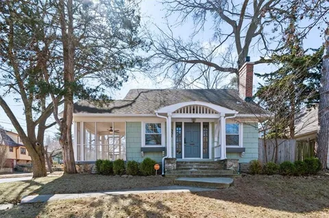 $445,000 | 331 East Dartmouth Road, Kansas City, MO 64113