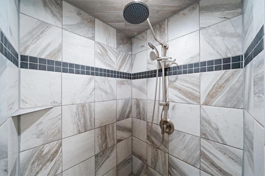 331 East Dartmouth Road Kansas City, MO 64113 - Photo 23 of 25