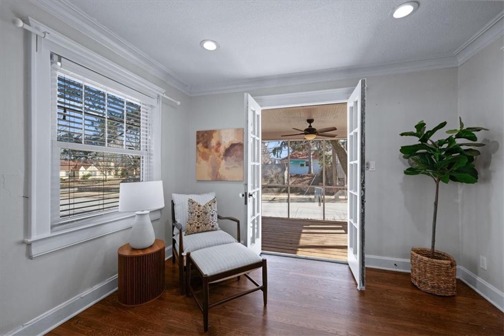 331 East Dartmouth Road Kansas City, MO 64113 - Photo 4 of 25