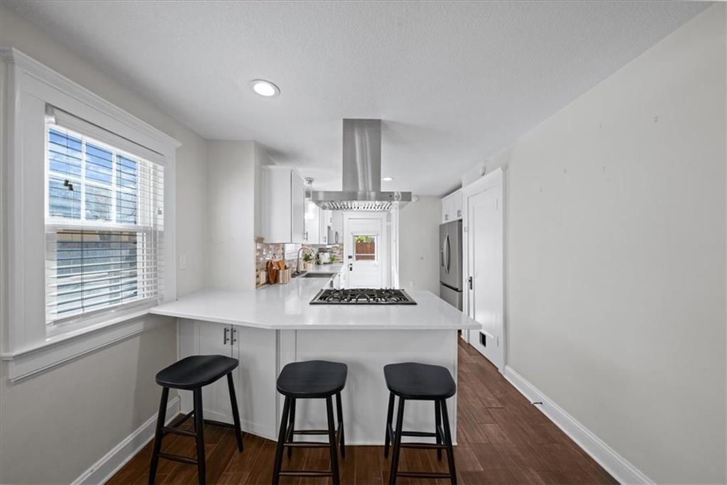 331 East Dartmouth Road Kansas City, MO 64113 - Photo 9 of 25