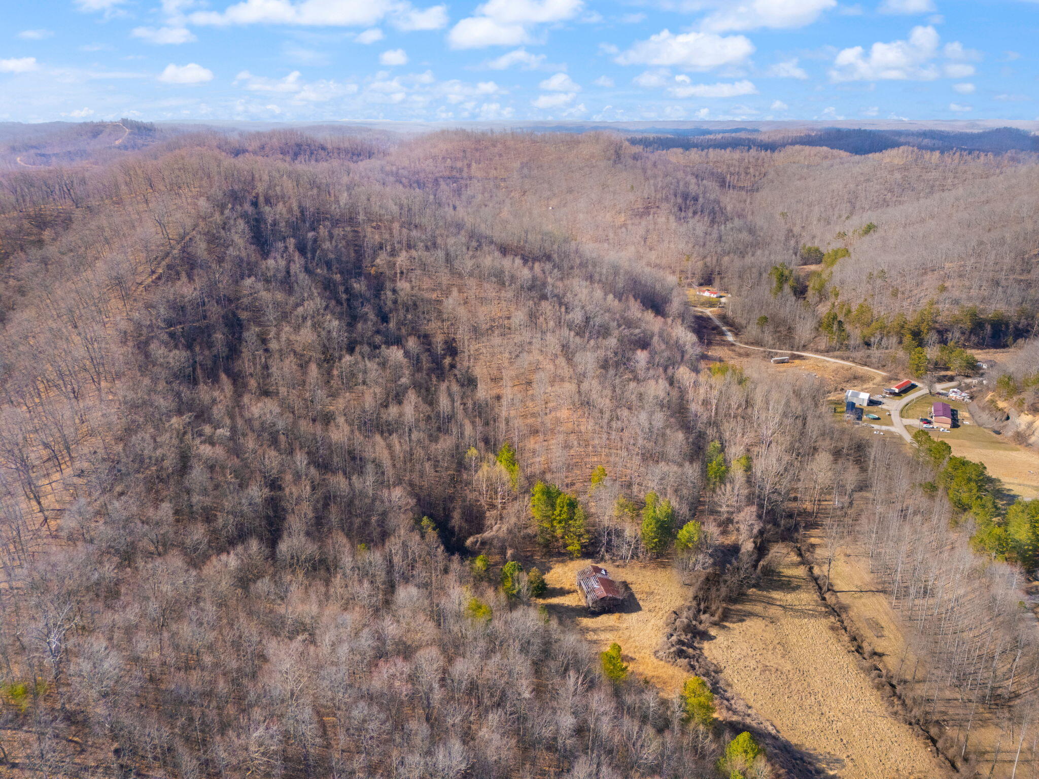 0 Bales Creek Road Manchester, KY 40962 - Photo 31 of 36 21-web-or-mls-DJI_20250301151705_0201_D