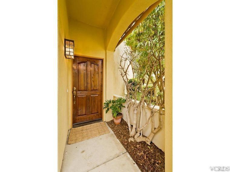 1186 Corte Riviera Camarillo, CA 93010 - Photo 2 of 35 Additional Photo