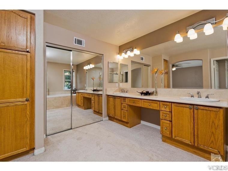 1186 Corte Riviera Camarillo, CA 93010 - Photo 19 of 35 Additional Photo