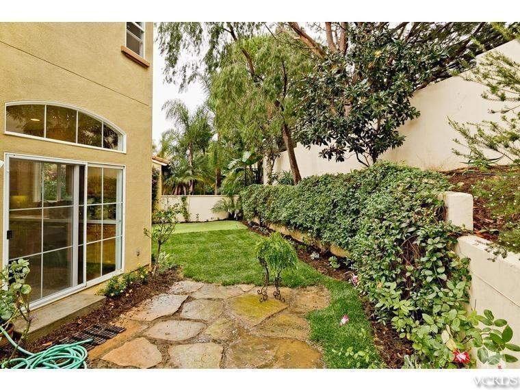 1186 Corte Riviera Camarillo, CA 93010 - Photo 26 of 35 Additional Photo