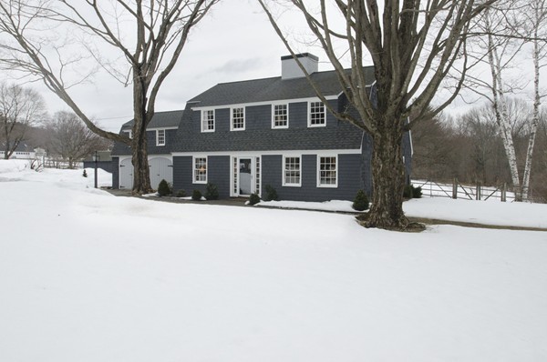28 Weston Road Lincoln, MA 01773 - Photo 2 of 30
