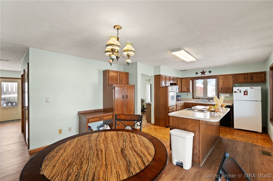 5750 Shewmaker Lane Southeast Elizabeth, IN 47117 - Photo 13 of 52