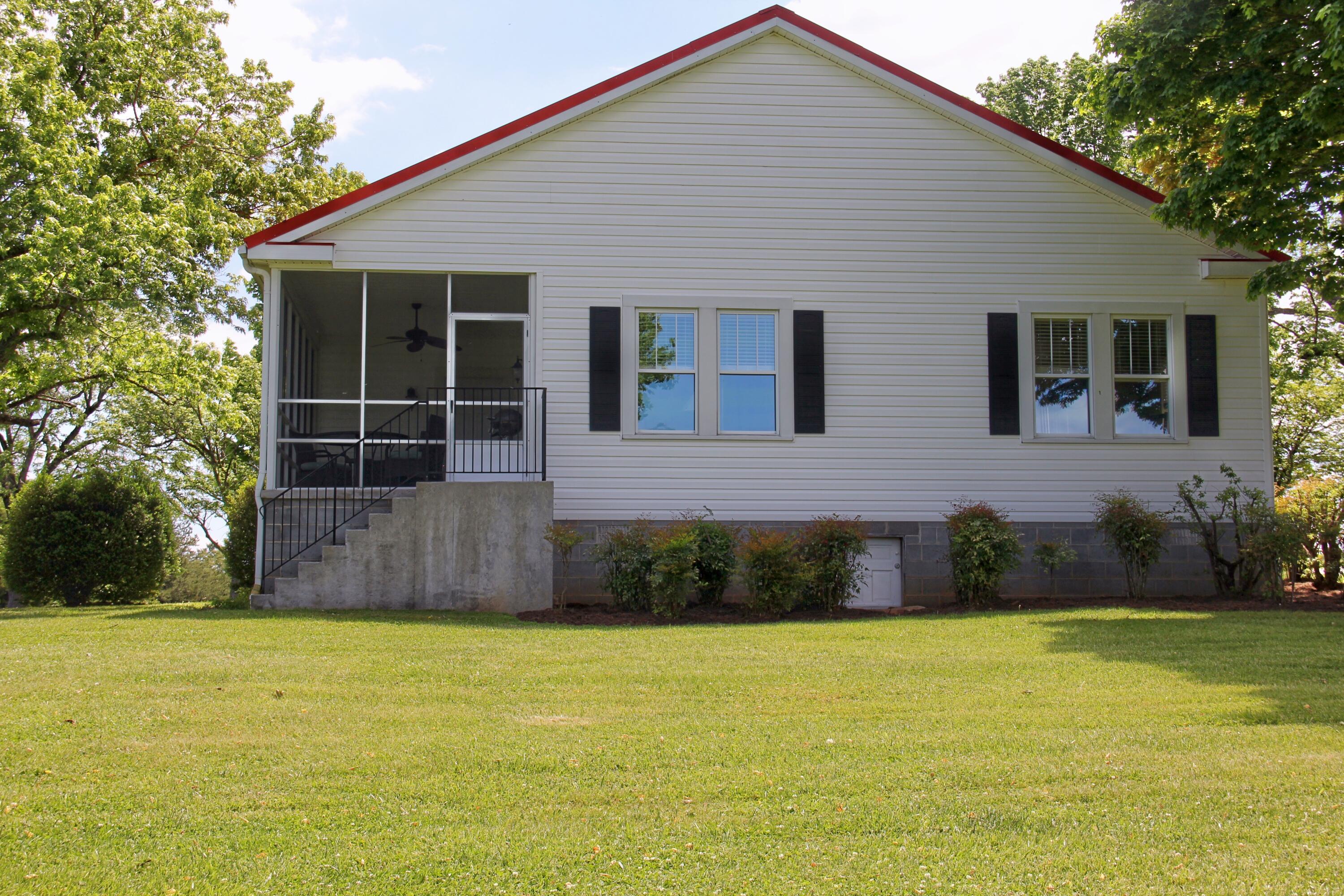 2880 Bells Mill Road Goode, VA 24556 - Photo 109 of 128 IMG_0877