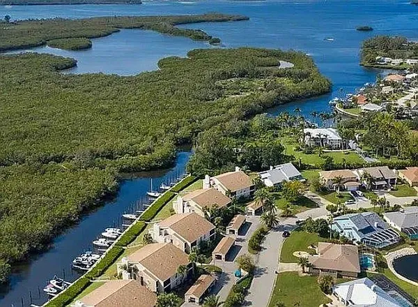 $454,000 | 8642 54th Avenue West, Unit 23, Bradenton, FL 34210
