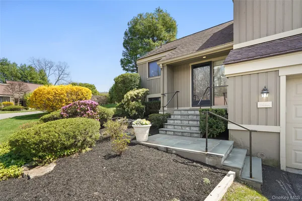 $639,000 | 599 Heritage Hills, Unit A, Somers, NY 10589
