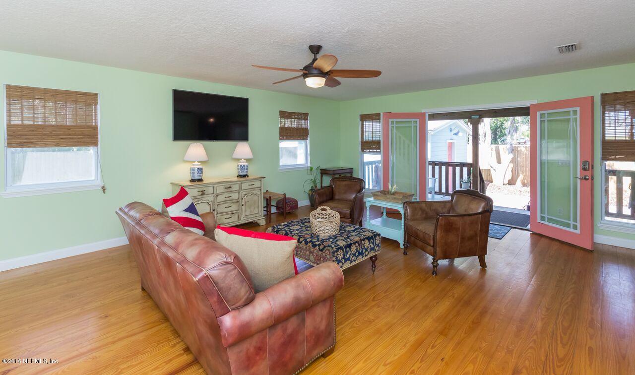 262 Seminole Road Atlantic Beach, FL 32233 - Photo 13 of 39 Best Family Room