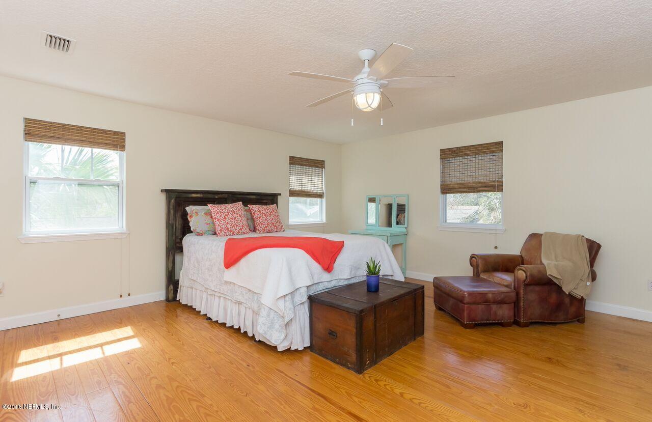 262 Seminole Road Atlantic Beach, FL 32233 - Photo 16 of 39 Master Bedroom