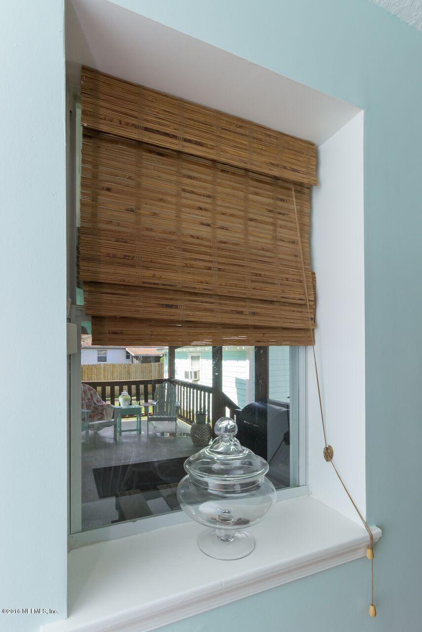 262 Seminole Road Atlantic Beach, FL 32233 - Photo 27 of 39 Window Shot