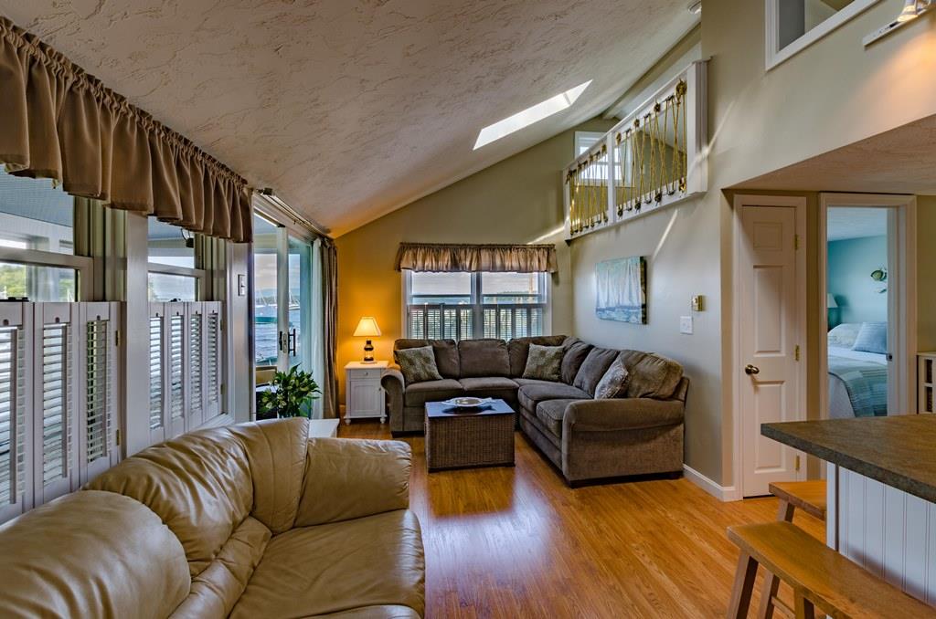 135 Weirs Road, Unit 31 Gilford, NH 03249 - Photo 2 of 33 Gallery Image 2