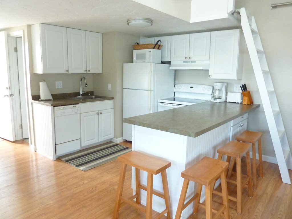 135 Weirs Road, Unit 31 Gilford, NH 03249 - Photo 3 of 33 Gallery Image 3