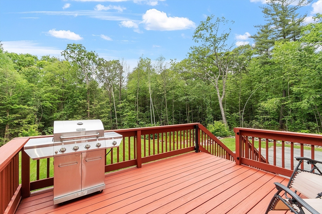 76 Justice Hill Road Sterling, MA 01564 - Photo 4 of 39 Gallery Image 4