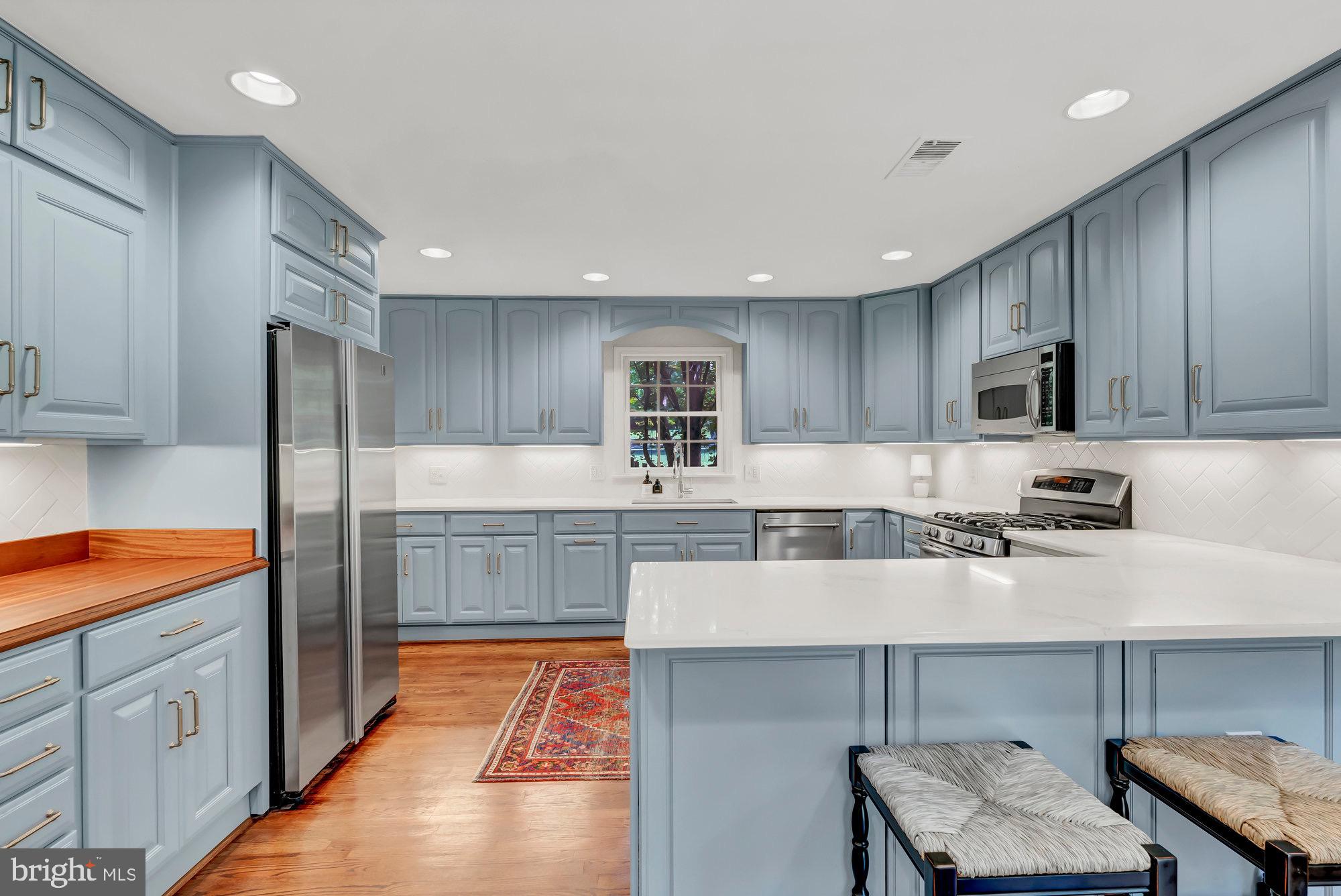 10301 Vale Road Vienna, VA 22181 - Photo 17 of 63 Gallery Image 17