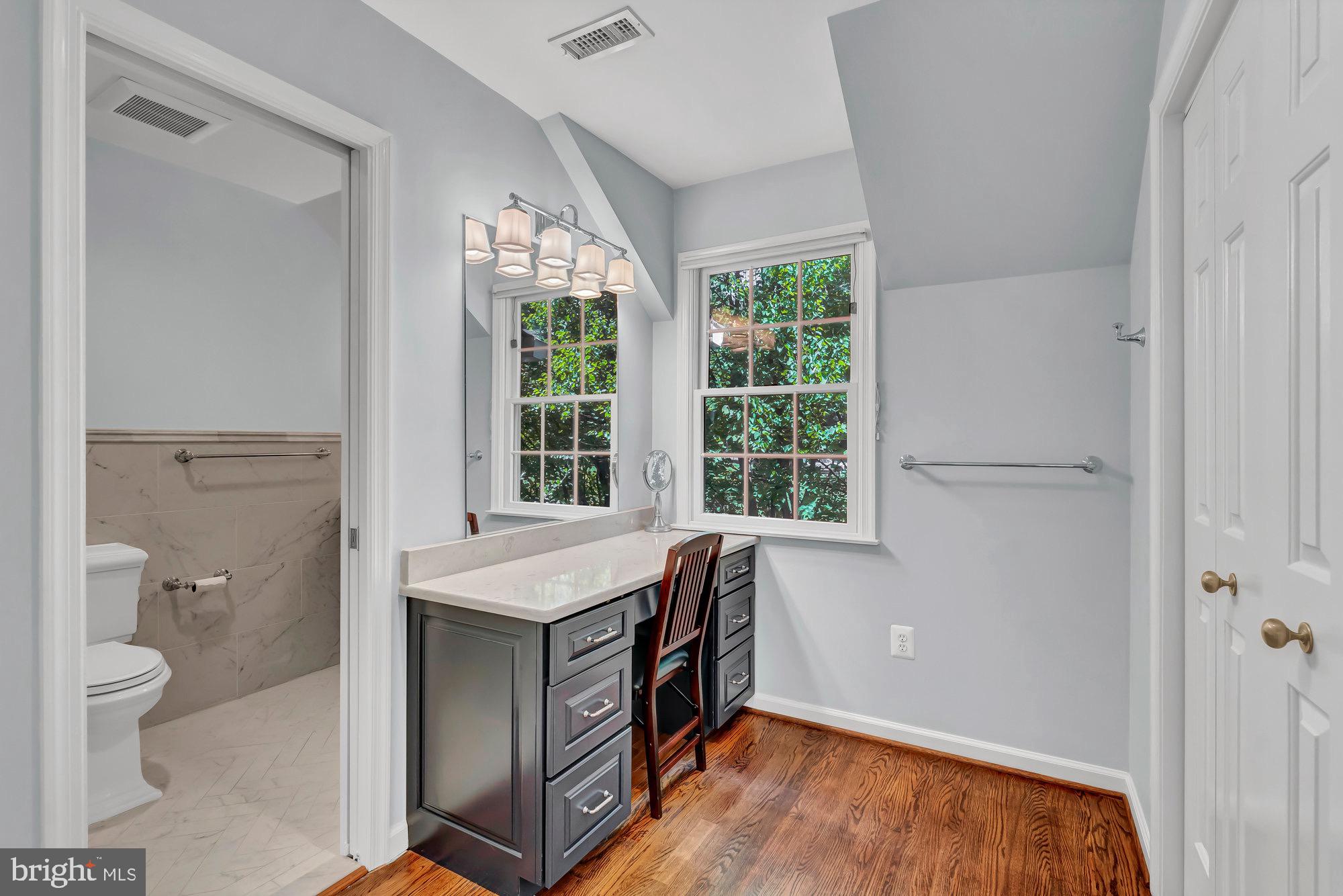 10301 Vale Road Vienna, VA 22181 - Photo 29 of 63 Gallery Image 29