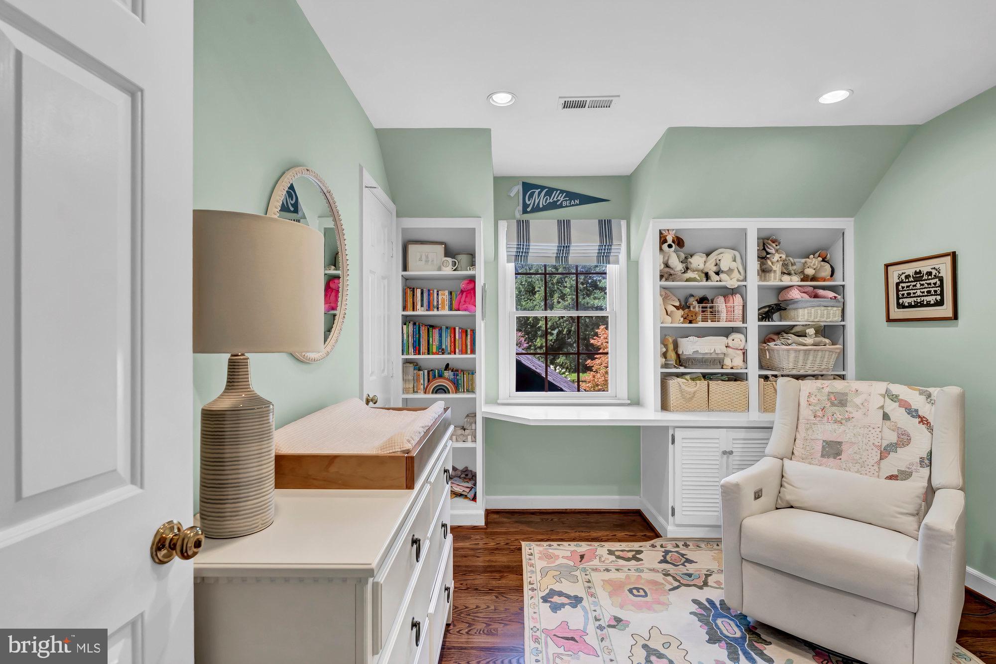 10301 Vale Road Vienna, VA 22181 - Photo 34 of 63 Gallery Image 34