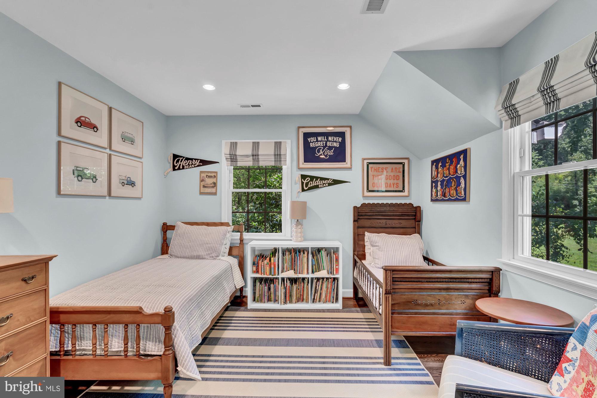 10301 Vale Road Vienna, VA 22181 - Photo 37 of 63 Gallery Image 37