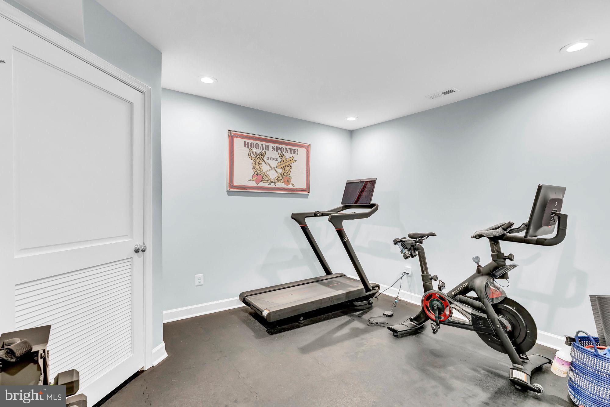 10301 Vale Road Vienna, VA 22181 - Photo 46 of 63 Gallery Image 46