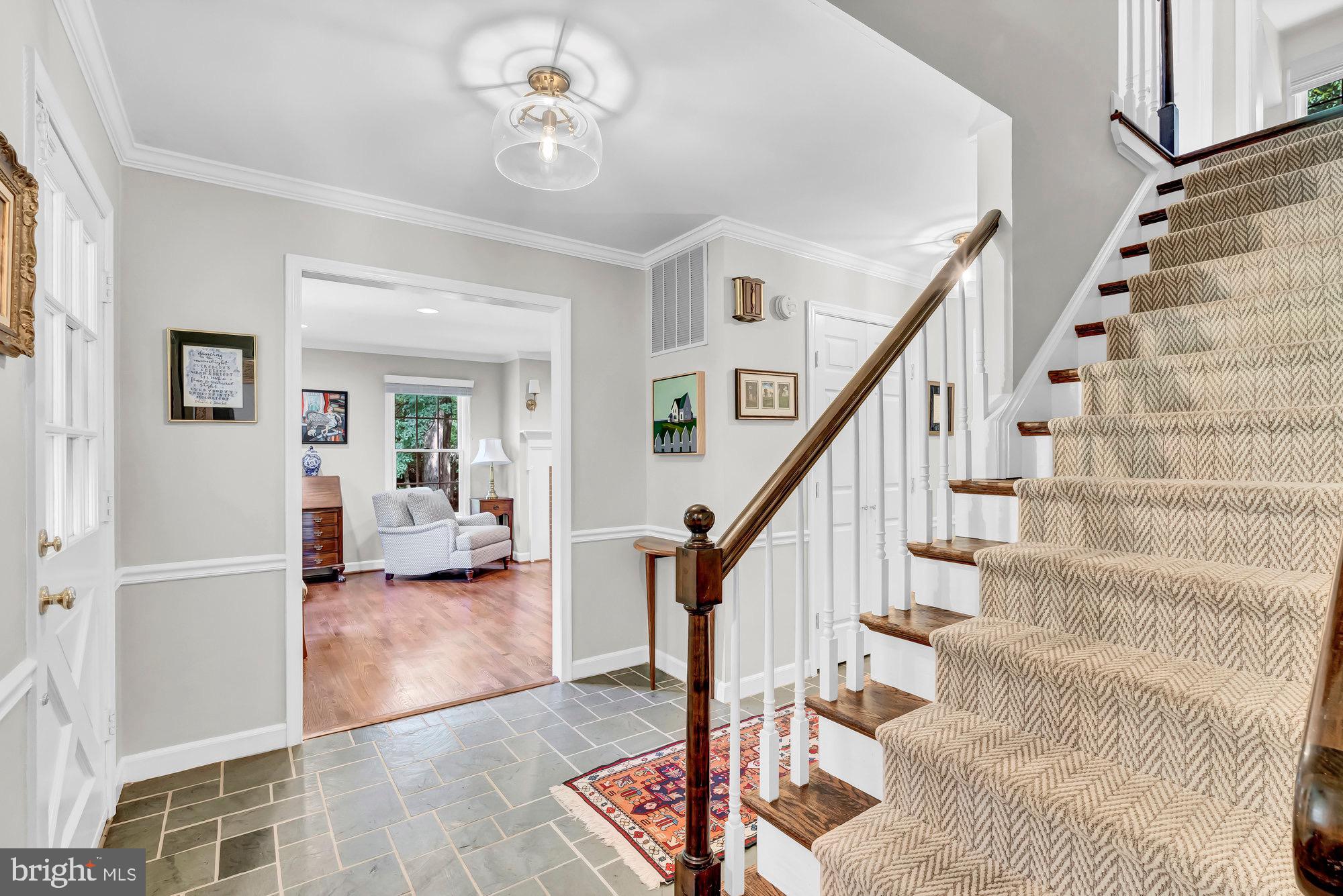 10301 Vale Road Vienna, VA 22181 - Photo 7 of 63 Gallery Image 7