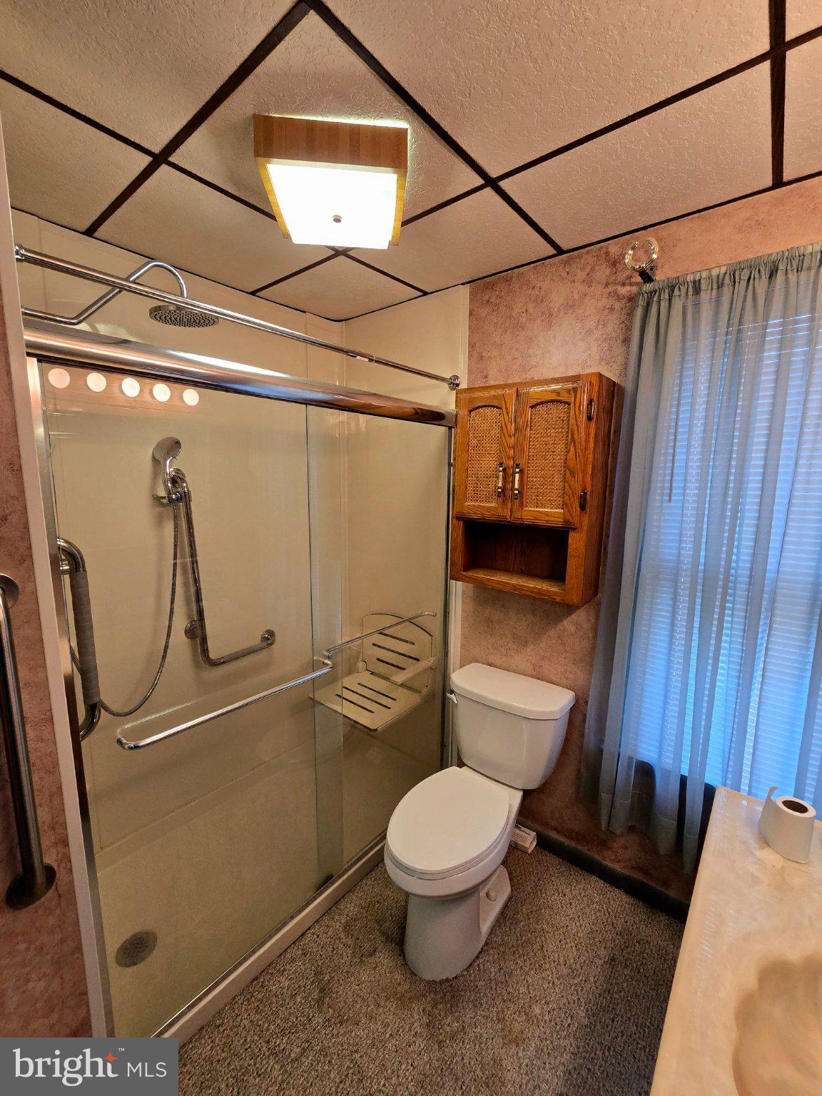 424 West Windsor Street Reading, PA 19601 - Photo 16 of 27 Cozy bathroom with natural light.