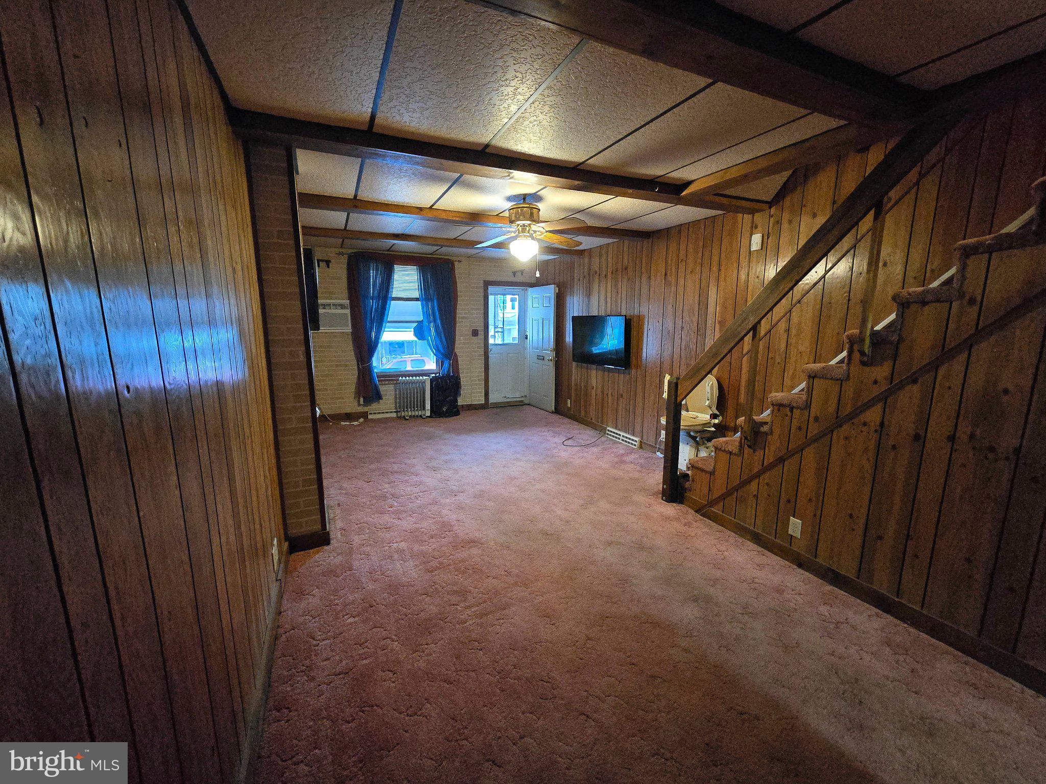 424 West Windsor Street Reading, PA 19601 - Photo 5 of 27 Cozy space with warm wooden accents.