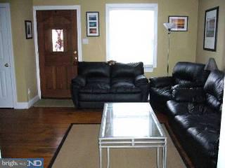 271 South Devon Avenue Wayne, PA 19087 - Photo 2 of 6 Gallery Image 2