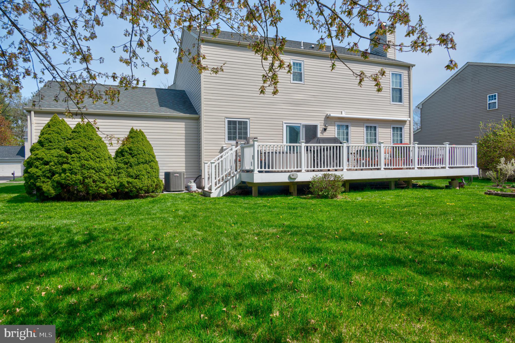 409 Winding Stream Road Spring City, PA 19475 - Photo 49 of 50 Expansive Walk Step Down Trex Deck