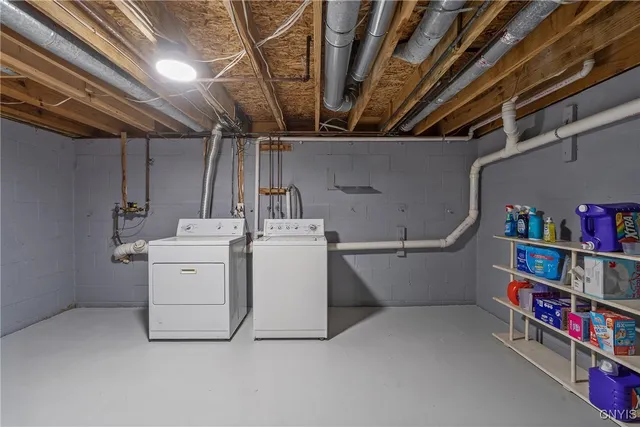 $225,000 | 148 Softwind Circle, Van Buren, NY 13027