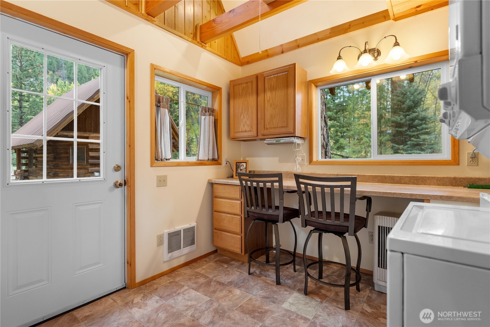 26 Mercer Road Mazama, WA 98833 - Photo 23 of 40