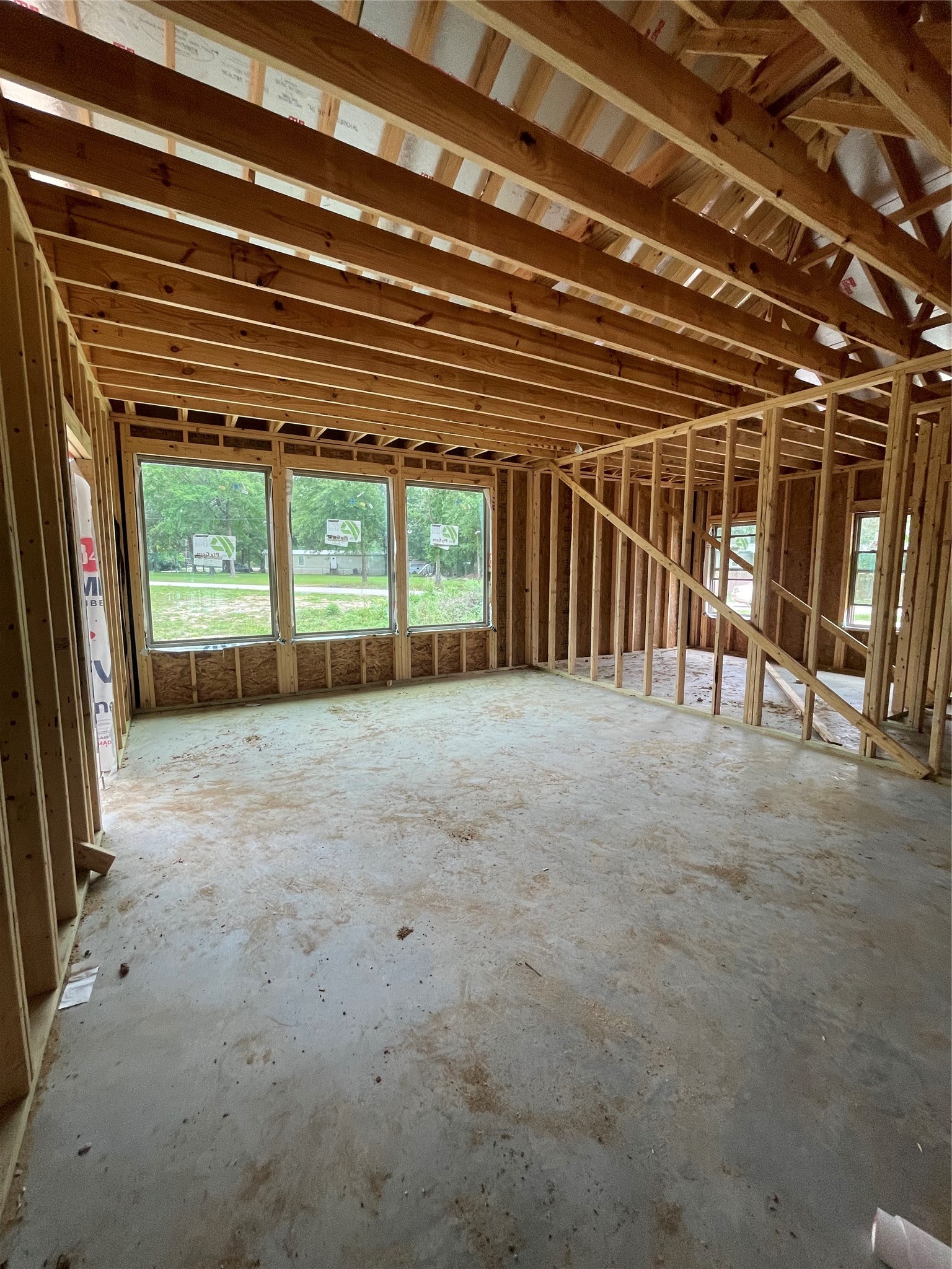 14808 Coaltown Road Willis, TX 77378 - Photo 6 of 23 Spacious Family room