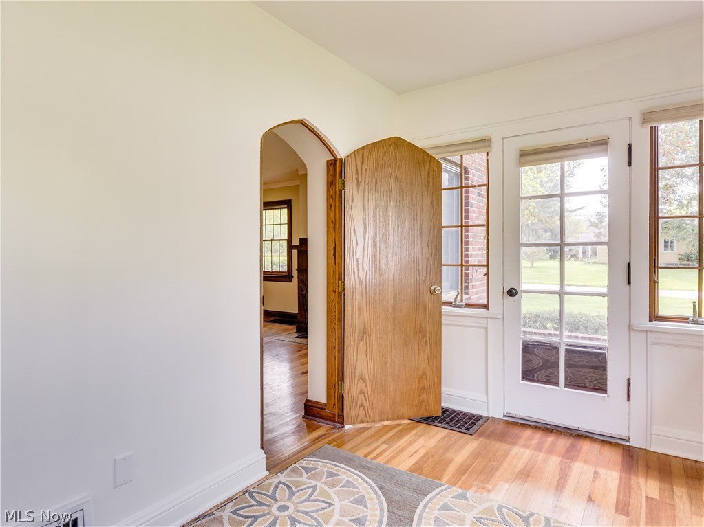 75 Overwood Road Akron, OH 44313 - Photo 21 of 35