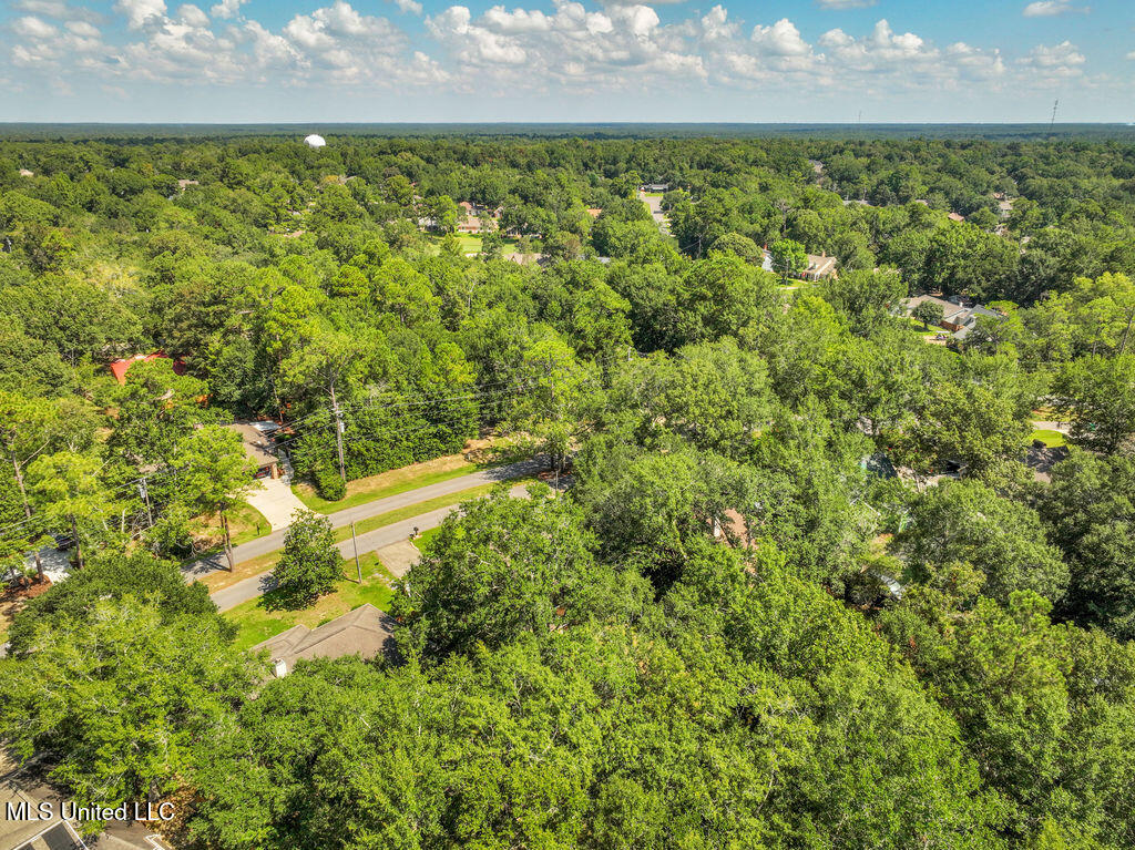 7881 Hilo Way Diamondhead, MS 39525 - Photo 30 of 33 7881HiloWay-34