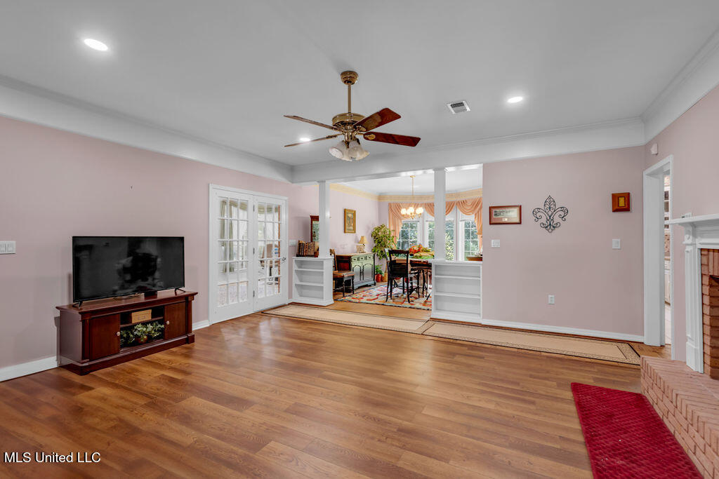 7881 Hilo Way Diamondhead, MS 39525 - Photo 4 of 33 7881HiloWay-5