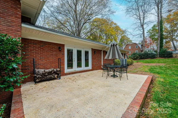 $464,900 | 710 4th Avenue Northeast, Conover, NC 28613