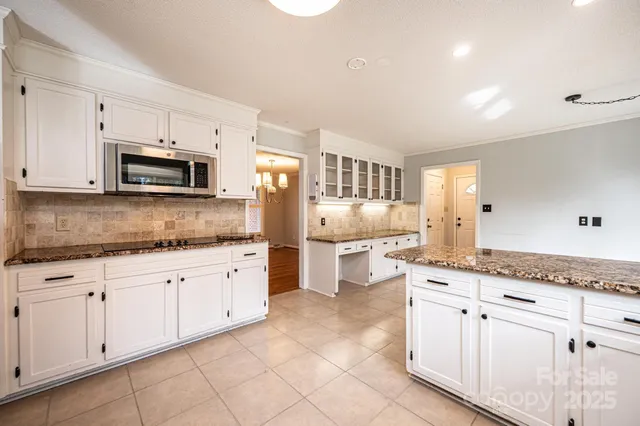 $519,900 | 710 4th Avenue Northeast, Conover, NC 28613