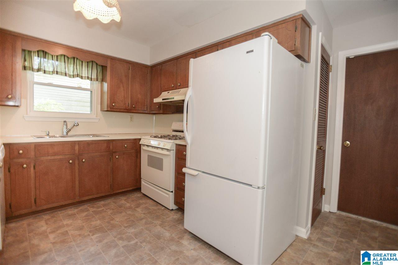 2544 Martin Road Birmingham, AL 35235 - Photo 8 of 29