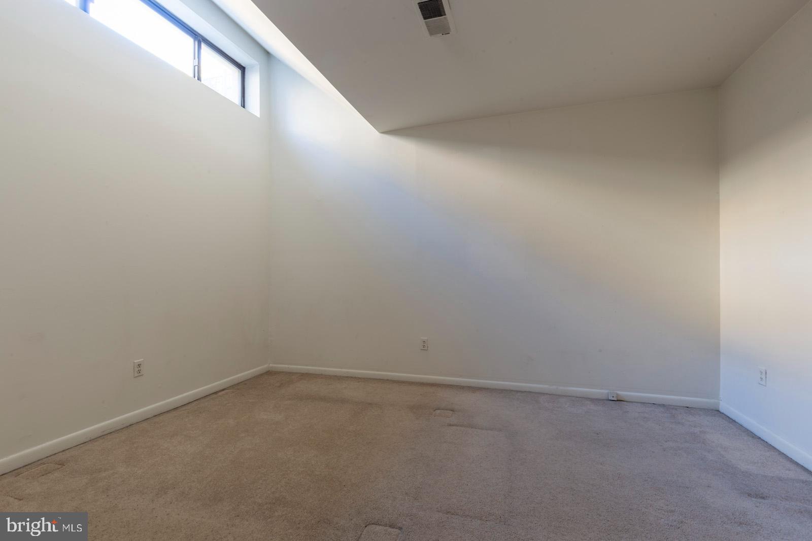 2137 Spruce Street, Unit 2 Philadelphia, PA 19103 - Photo 11 of 13