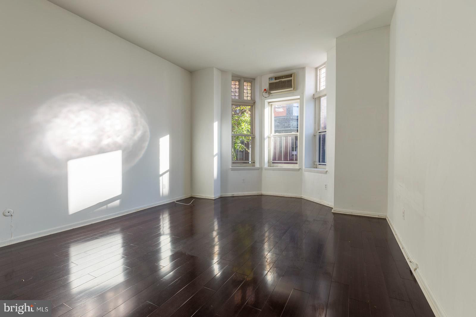 2137 Spruce Street, Unit 2 Philadelphia, PA 19103 - Photo 2 of 13