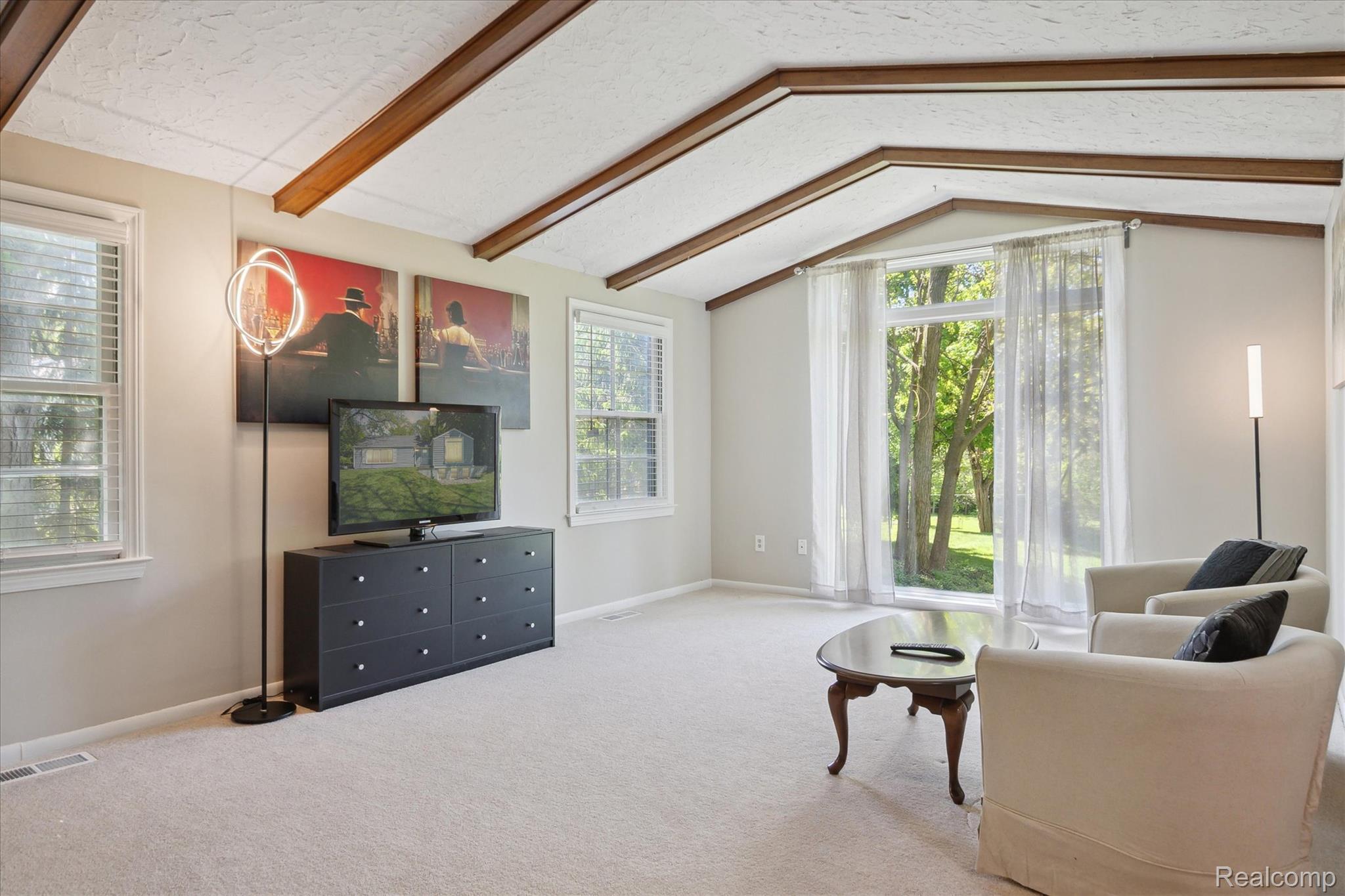 32590 West 11 Mile Road Farmington, MI 48334 - Photo 8 of 34 08-32590-W-11-Mile-Rd-Farmington-Hills-MI-48336-WindowStill-03.jpg