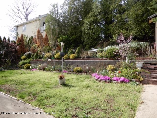 11 Shore Acres Road Staten Island, NY 10305 - Photo 14 of 17 5