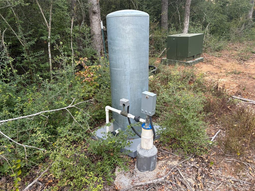 29 Co Road Rosebud, TX 76570 - Photo 7 of 13 a white building with a toilet and a sink