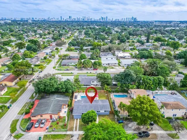 $1,149,000 | 17621 Northeast 7th Avenue, Miami, FL 33162